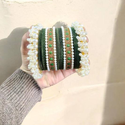 18 Pcs Metal Modern Design Gold Plated Crystal Kara Bangle Set